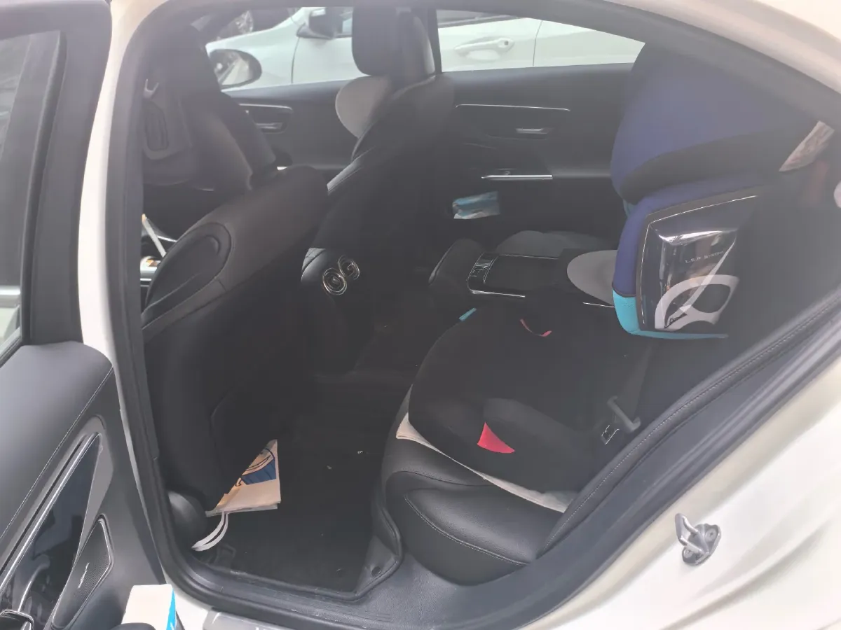 2022 Mercedes-Benz C Class 1.5T 204HP L4 9AT,autocango,china used car exporter,china ev exporter,chinese used car exporter,chinese used ev exporter