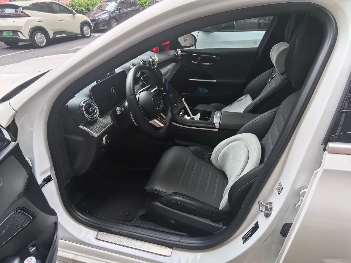 2022 Mercedes-Benz C Class 1.5T 204HP L4 9AT,autocango,china used car exporter,china ev exporter,chinese used car exporter,chinese used ev exporter