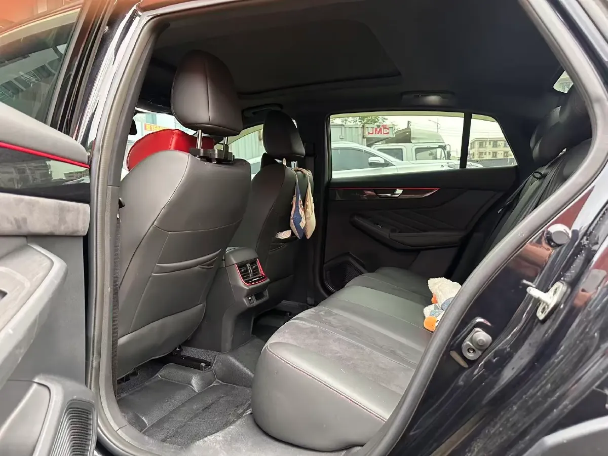 2021 DongFeng Aeolus YiXuan MAX 1.5T 190HP L4 7DCT,autocango,china used car exporter,china ev exporter,chinese used car exporter,chinese used ev exporter