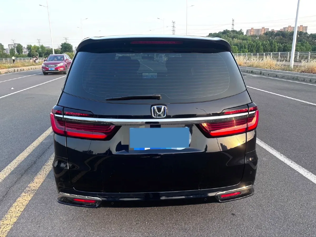2024 Honda Odyssey 2.0L 146HP L4 E-CVT Hybrid,autocango,china used car exporter,china ev exporter,chinese used car exporter,chinese used ev exporter