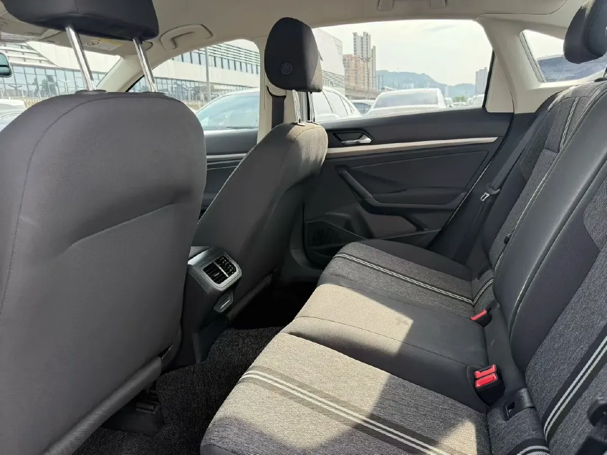 2019 Volkswagen Lavida 1.5L 113HP L4 6AT,autocango,china used car exporter,china ev exporter,chinese used car exporter,chinese used ev exporter