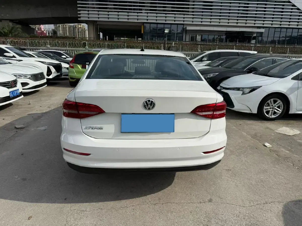 2019 Volkswagen Lavida 1.5L 113HP L4 6AT,autocango,china used car exporter,china ev exporter,chinese used car exporter,chinese used ev exporter