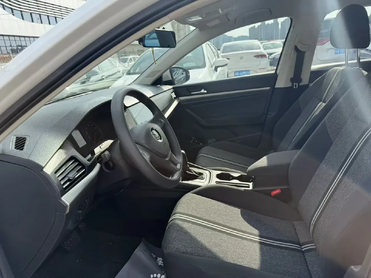 2019 Volkswagen Lavida 1.5L 113HP L4 6AT,autocango,china used car exporter,china ev exporter,chinese used car exporter,chinese used ev exporter