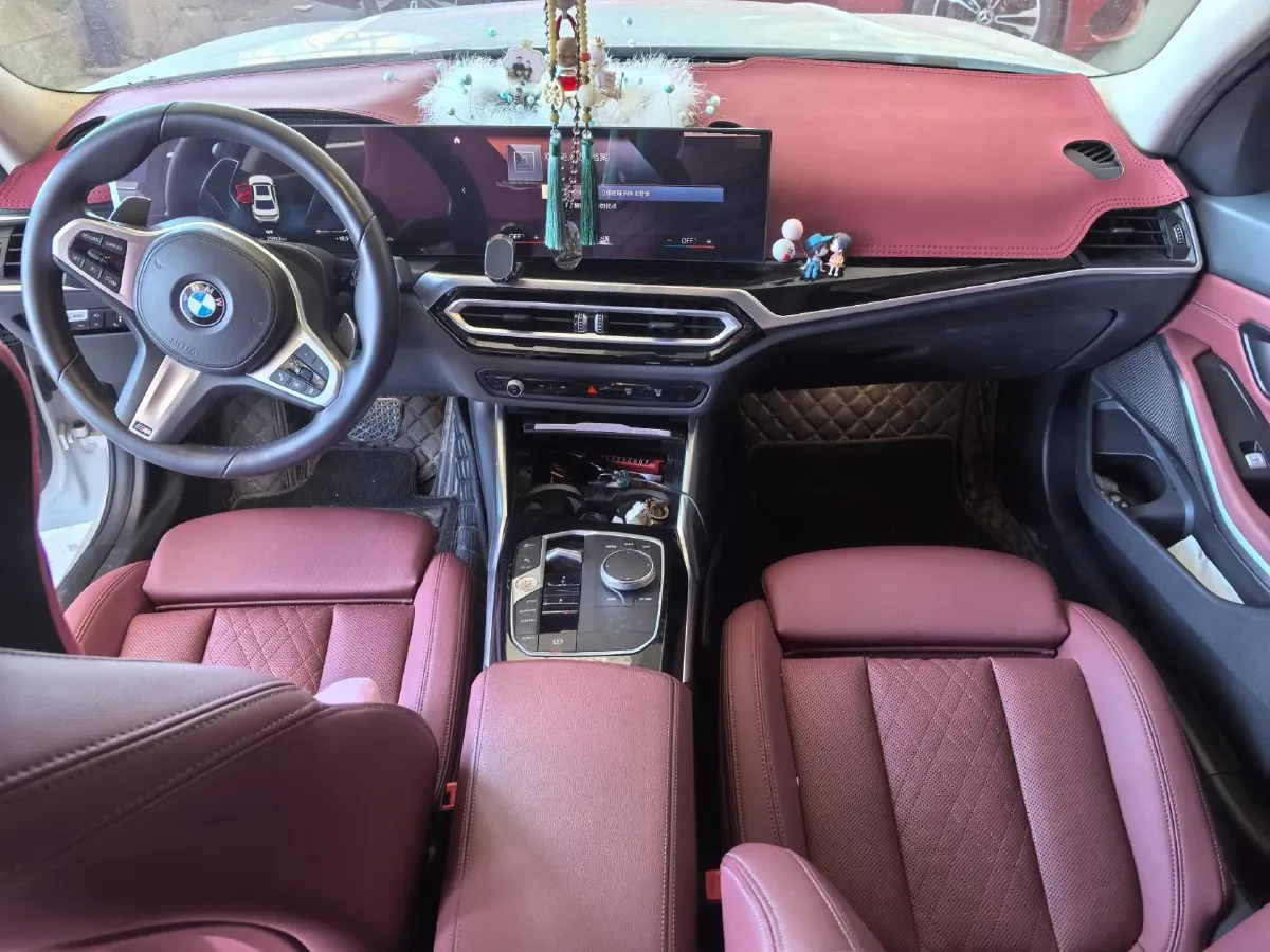 2023 BMW 3 Series 2.0T 156HP L4 8AT,autocango,china used car exporter,china ev exporter,chinese used car exporter,chinese used ev exporter