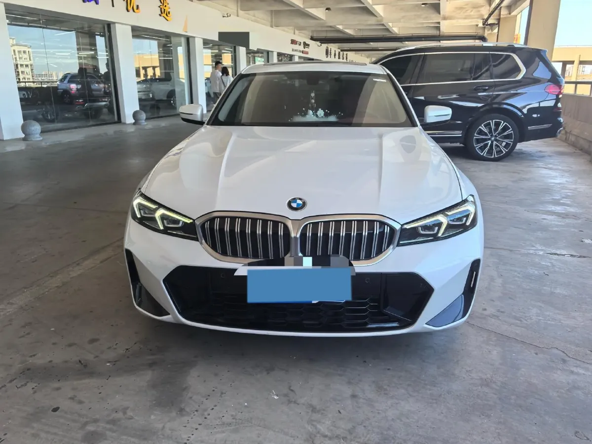 2023 BMW 3 Series 2.0T 156HP L4 8AT,autocango,china used car exporter,china ev exporter,chinese used car exporter,chinese used ev exporter