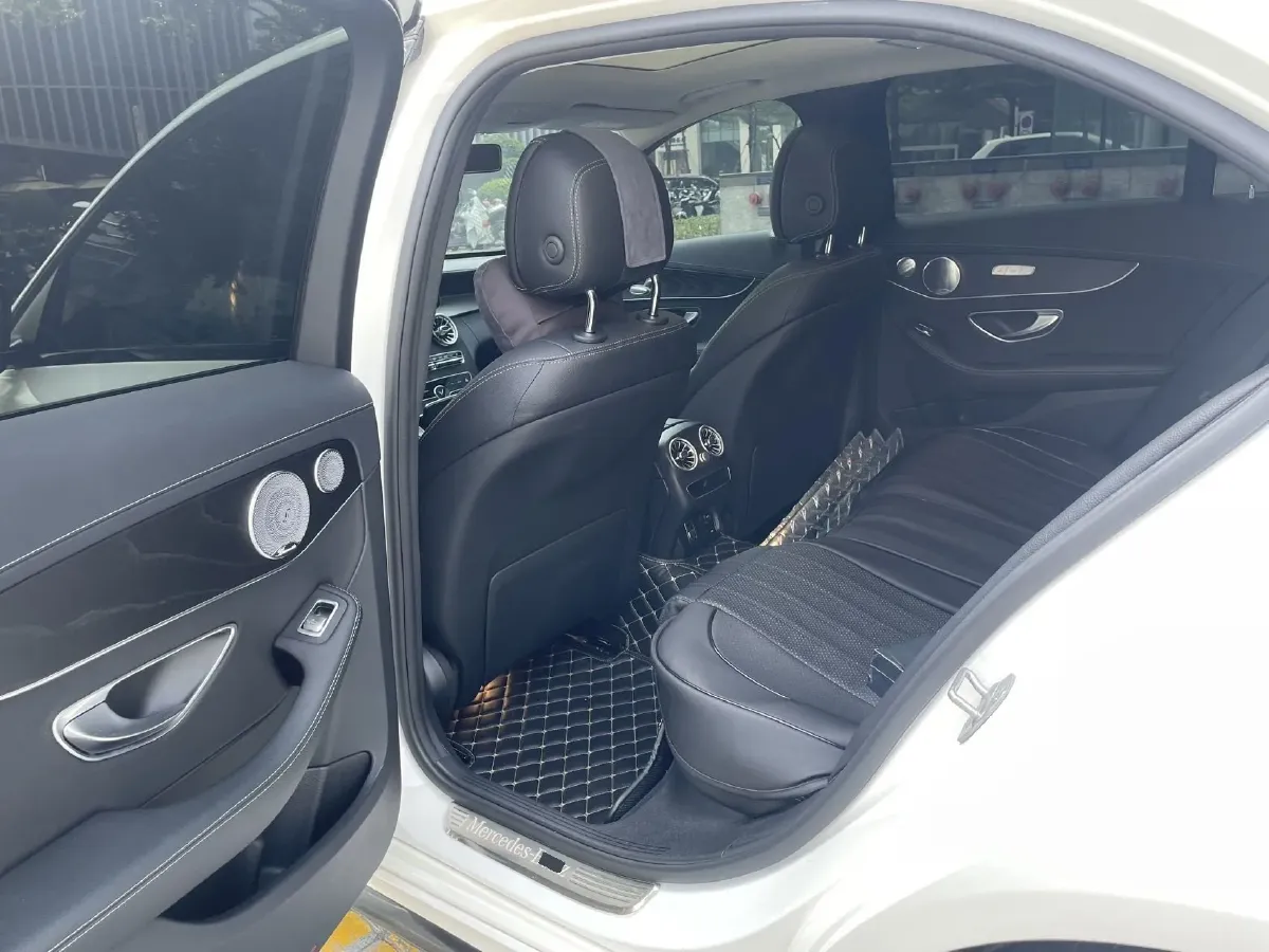 2021 Mercedes-Benz C Class 1.5T 184HP L4 9AT,autocango,china used car exporter,china ev exporter,chinese used car exporter,chinese used ev exporter