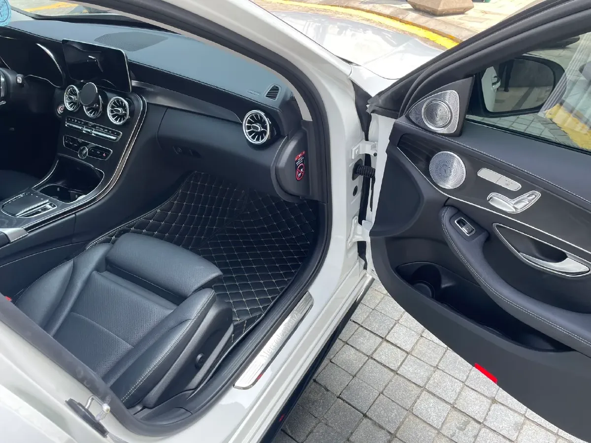 2021 Mercedes-Benz C Class 1.5T 184HP L4 9AT,autocango,china used car exporter,china ev exporter,chinese used car exporter,chinese used ev exporter