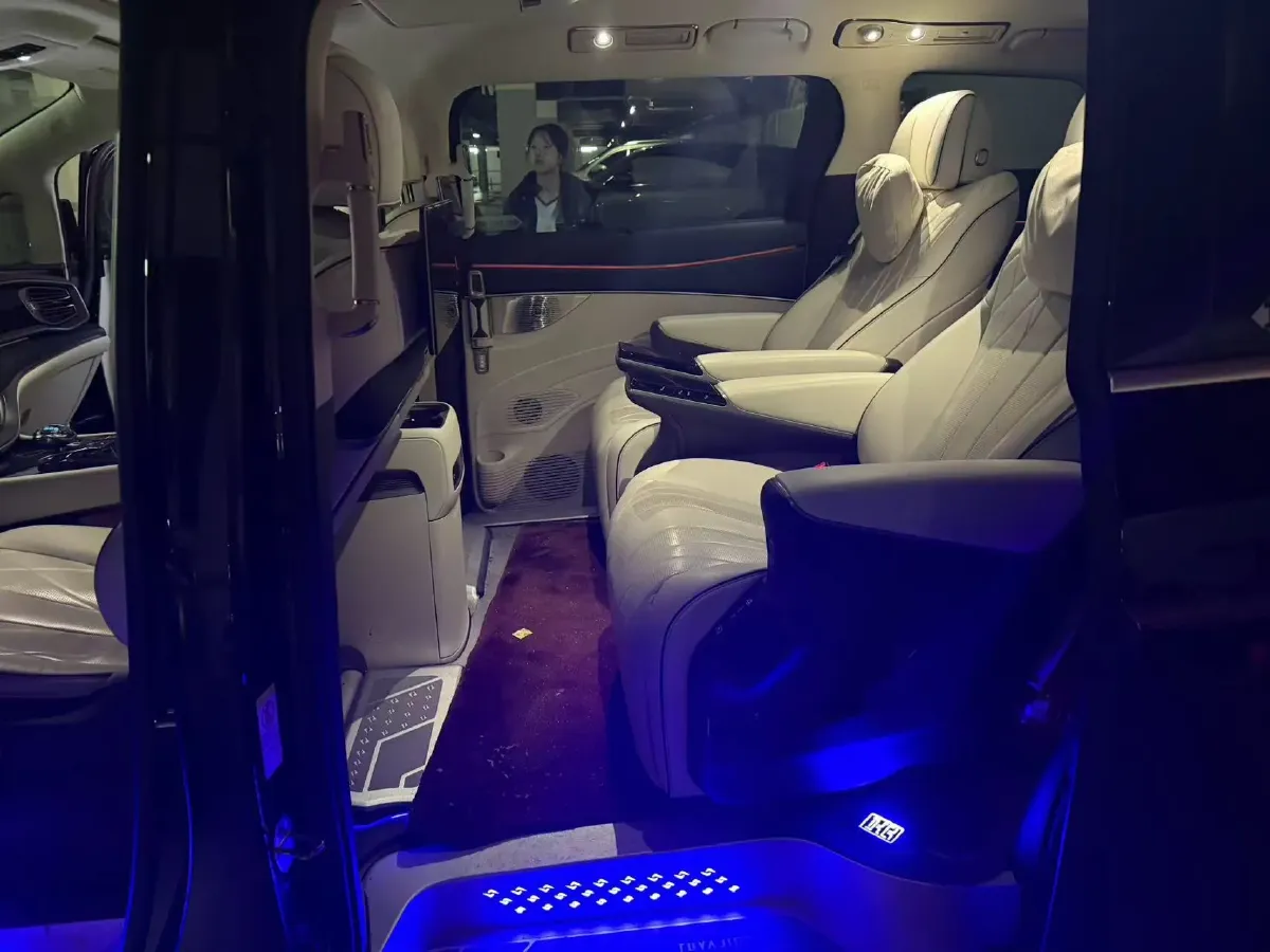 2024 Denza D9 1.5T 139HP L4 E-CVT PHEV 40KWH,autocango,china used car exporter,china ev exporter,chinese used car exporter,chinese used ev exporter