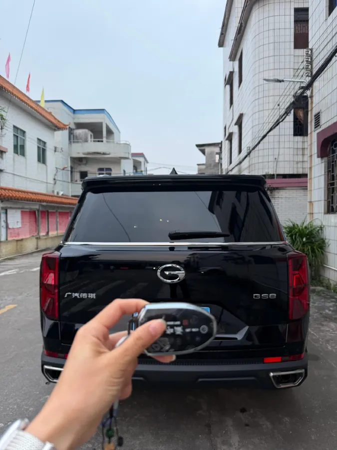 2022 GAC Trumpchi GS8 2.0T 252HP L4 8AT,autocango,china used car exporter,china ev exporter,chinese used car exporter,chinese used ev exporter