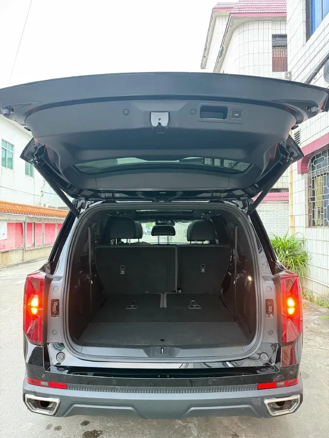 2022 GAC Trumpchi GS8 2.0T 252HP L4 8AT,autocango,china used car exporter,china ev exporter,chinese used car exporter,chinese used ev exporter