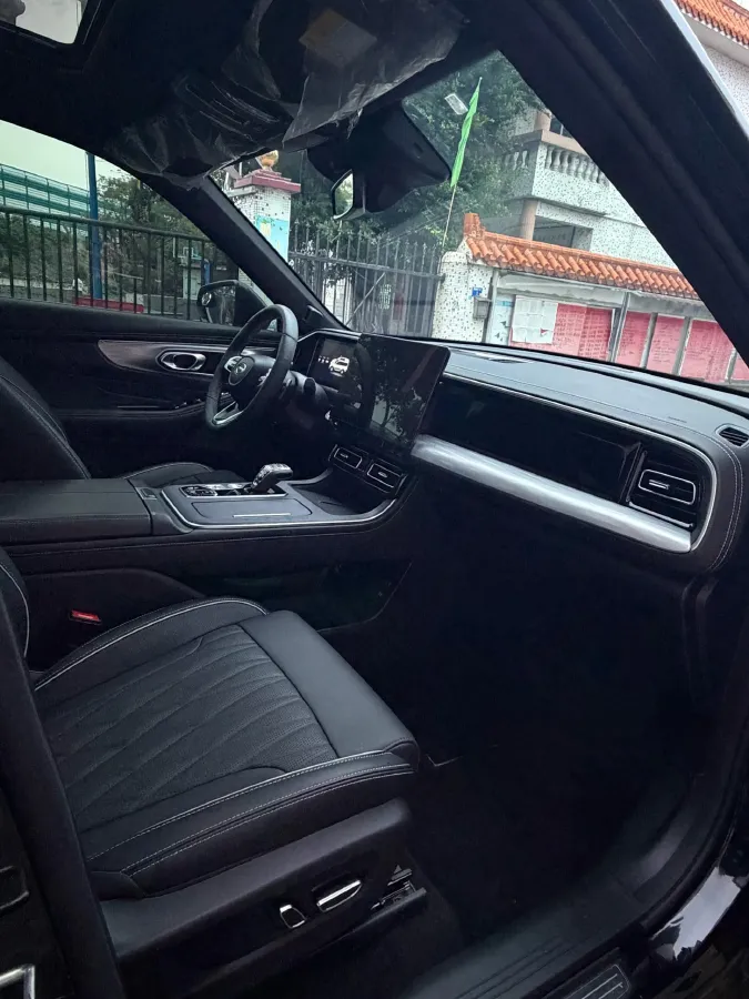2022 GAC Trumpchi GS8 2.0T 252HP L4 8AT,autocango,china used car exporter,china ev exporter,chinese used car exporter,chinese used ev exporter