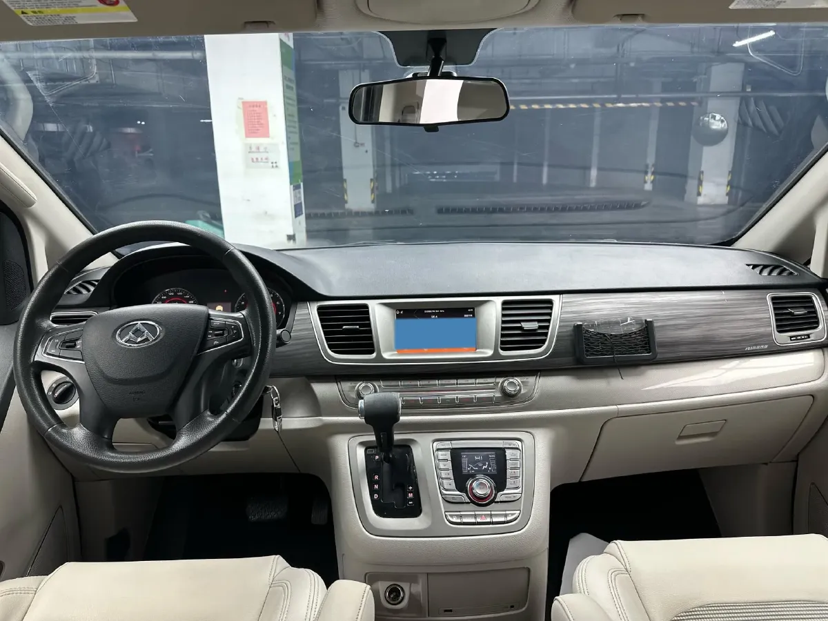 2016 MAXUS G10 2.0T 224HP L4 6AT,autocango,china used car exporter,china ev exporter,chinese used car exporter,chinese used ev exporter