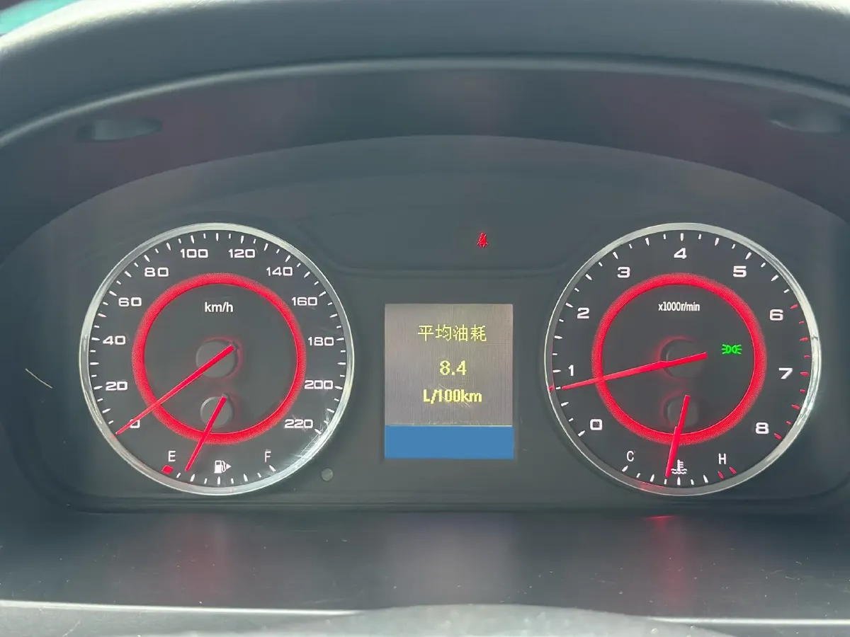 2016 MAXUS G10 2.0T 224HP L4 6AT,autocango,china used car exporter,china ev exporter,chinese used car exporter,chinese used ev exporter
