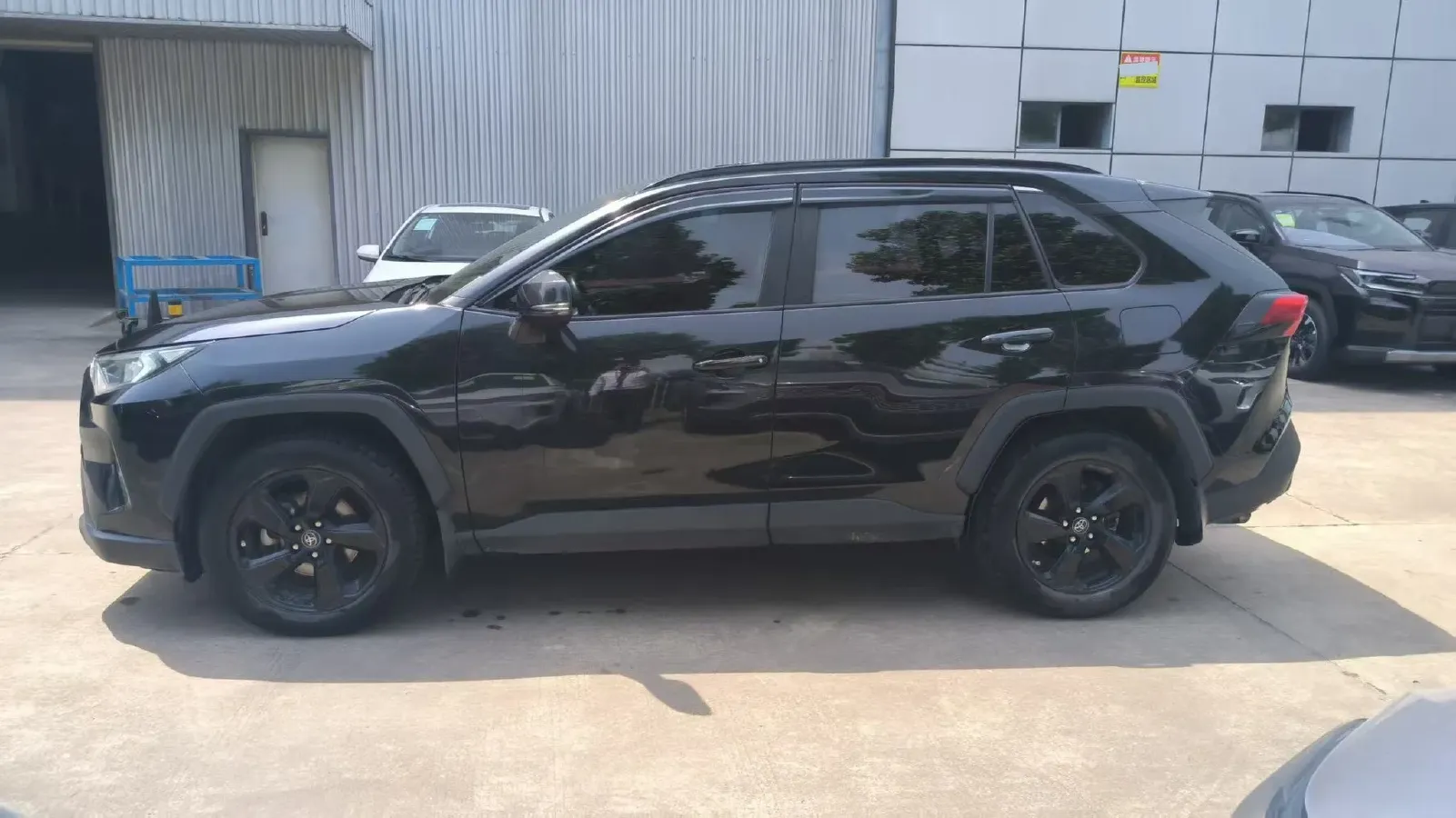 2020 Toyota RAV4 2.5L 178HP L4 E-CVT Hybrid,autocango,china used car exporter,china ev exporter,chinese used car exporter,chinese used ev exporter