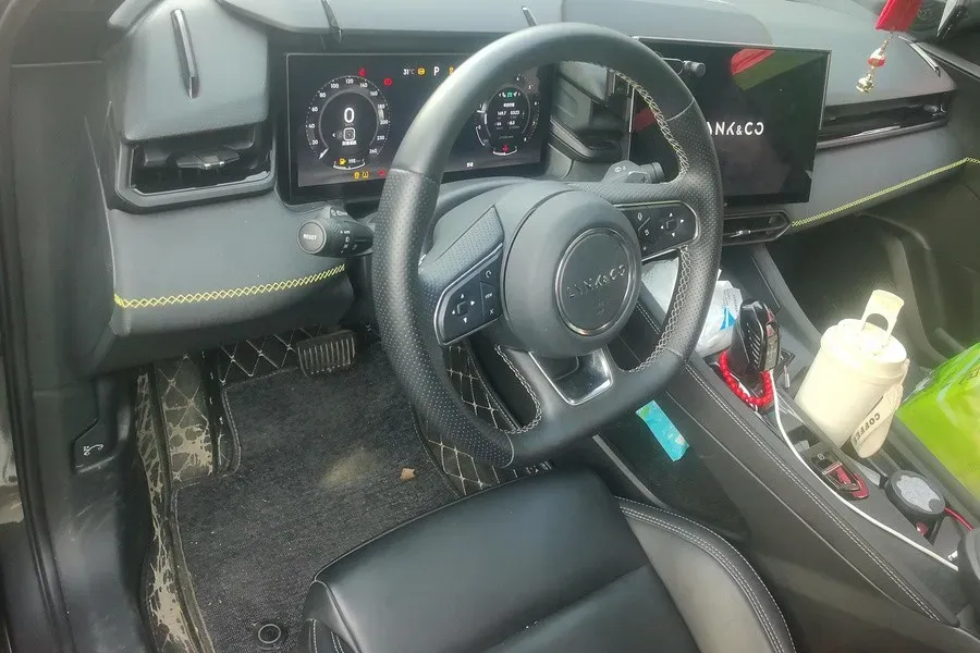 2023 Haval H5 2.0T 224HP L4 8AT,autocango,china used car exporter,china ev exporter,chinese used car exporter,chinese used ev exporter
