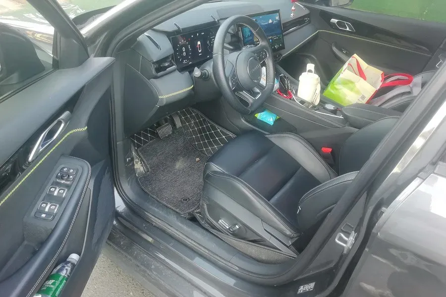 2023 Haval H5 2.0T 224HP L4 8AT,autocango,china used car exporter,china ev exporter,chinese used car exporter,chinese used ev exporter