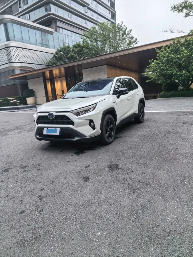 2021 Toyota RAV4 2.5L 178HP L4 E-CVT Hybrid,autocango,china used car exporter,china ev exporter,chinese used car exporter,chinese used ev exporter