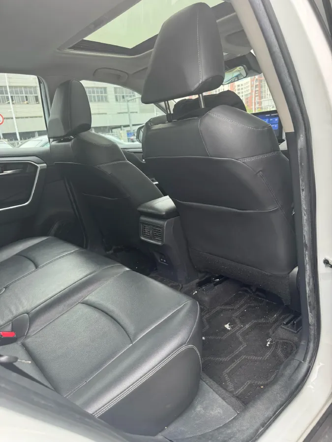 2021 Toyota RAV4 2.0L 171HP L4 CVT,autocango,china used car exporter,china ev exporter,chinese used car exporter,chinese used ev exporter