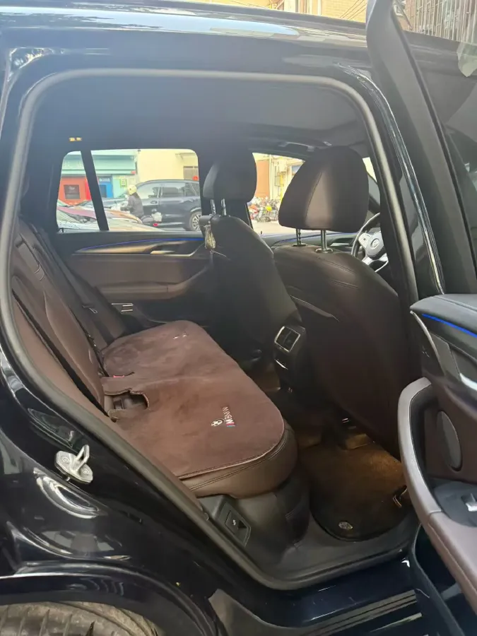 2022 BMW X3 2.0T 252HP L4 8AT,autocango,china used car exporter,china ev exporter,chinese used car exporter,chinese used ev exporter
