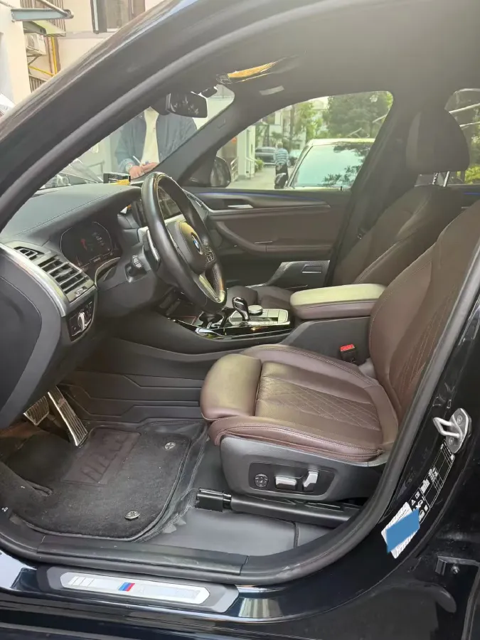 2022 BMW X3 2.0T 252HP L4 8AT,autocango,china used car exporter,china ev exporter,chinese used car exporter,chinese used ev exporter
