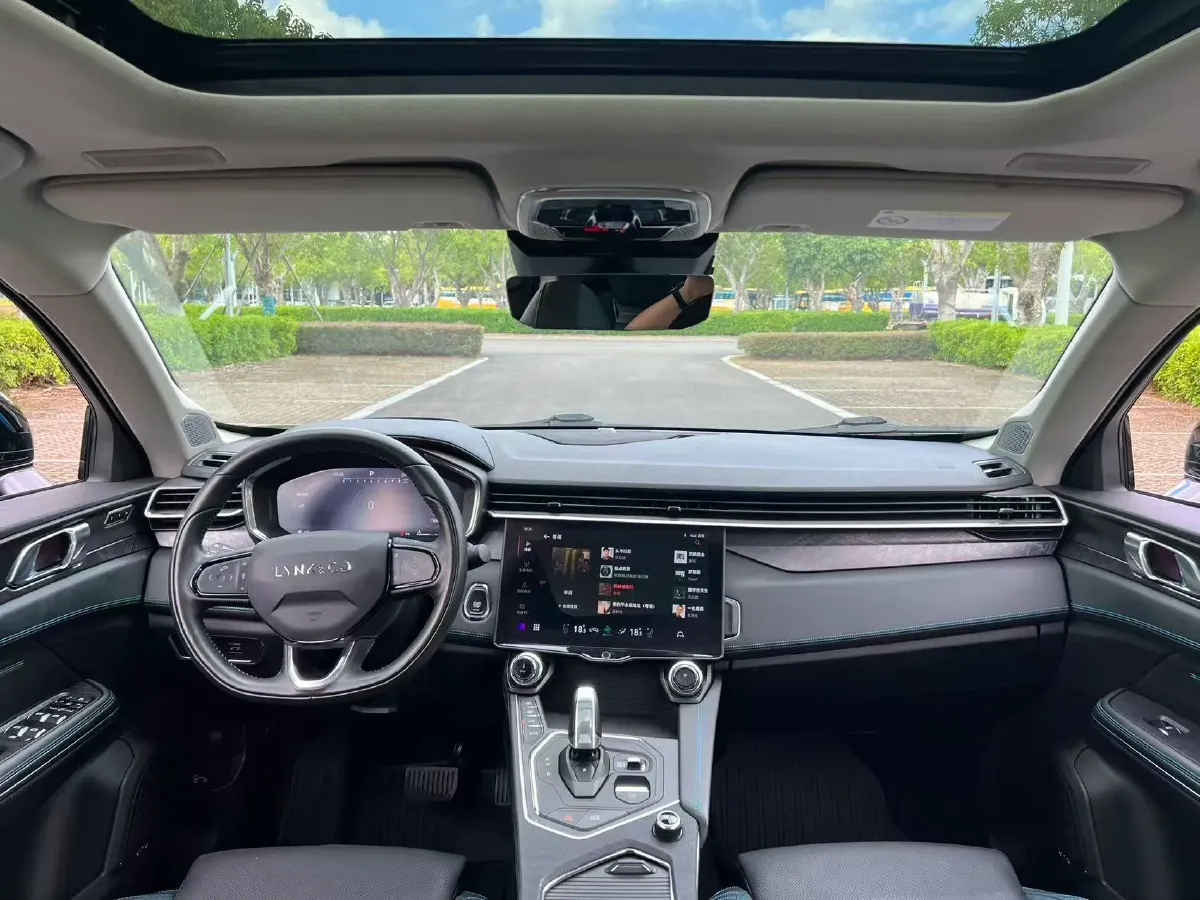 2020 LYNK&CO 05 2.0T 254HP L4 8AT,autocango,china used car exporter,china ev exporter,chinese used car exporter,chinese used ev exporter