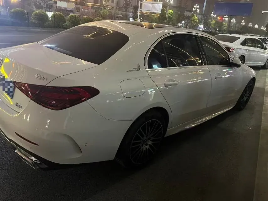 2024 Mercedes-Benz C Class 1.5T 204HP L4 9AT,autocango,china used car exporter,china ev exporter,chinese used car exporter,chinese used ev exporter