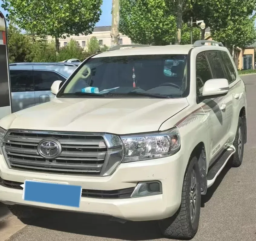 2015 Toyota Land Cruiser 4.0L 275HP V6 5AT,autocango,china used car exporter,china ev exporter,chinese used car exporter,chinese used ev exporter