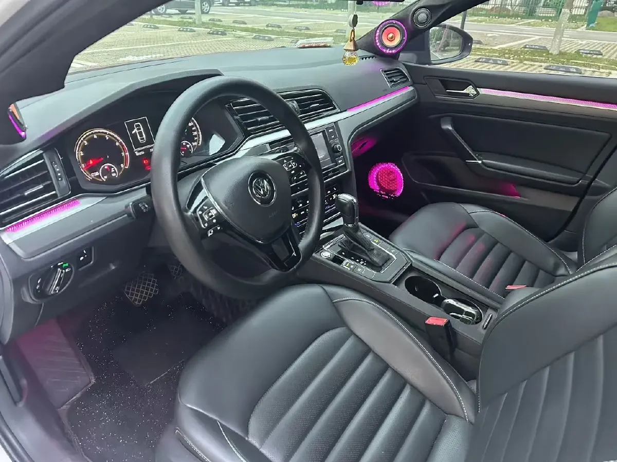 2019 Volkswagen Passat 1.4T 150HP L4 7DCT,autocango,china used car exporter,china ev exporter,chinese used car exporter,chinese used ev exporter