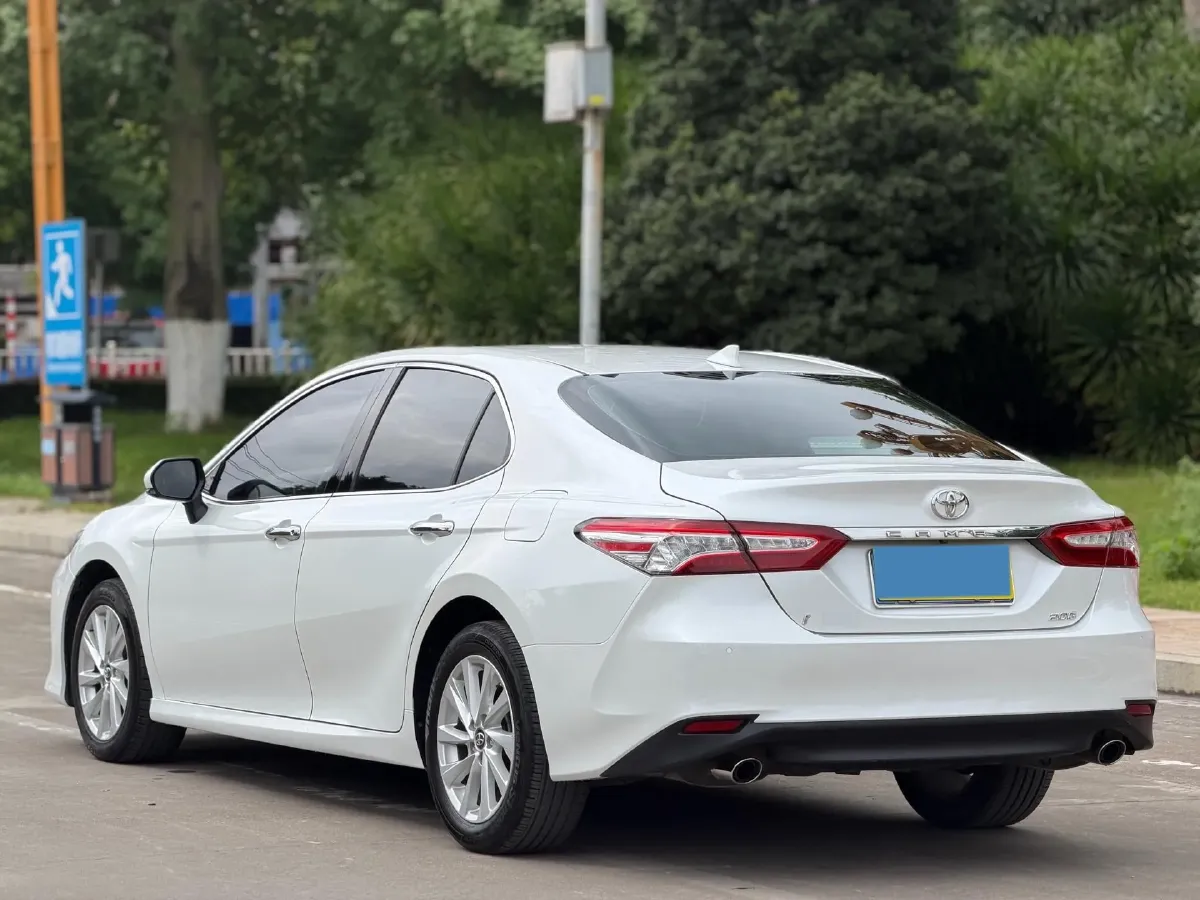 2021 Toyota Camry 2.0L 178HP L4 CVT,autocango,china used car exporter,china ev exporter,chinese used car exporter,chinese used ev exporter