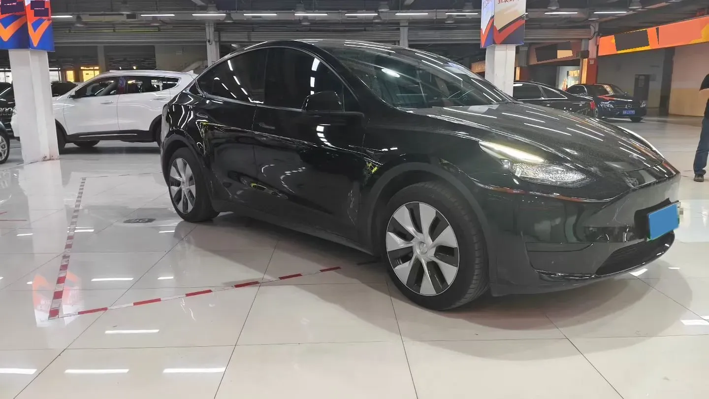 2022 Tesla Model Y BEV 60KWH,autocango,china used car exporter,china ev exporter,chinese used car exporter,chinese used ev exporter