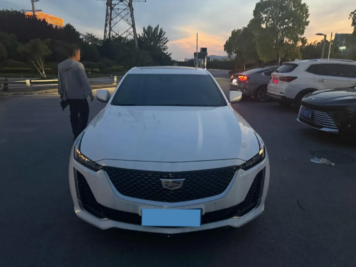 2022 Cadillac CT5 2.0T 237HP L4 10AT,autocango,china used car exporter,china ev exporter,chinese used car exporter,chinese used ev exporter
