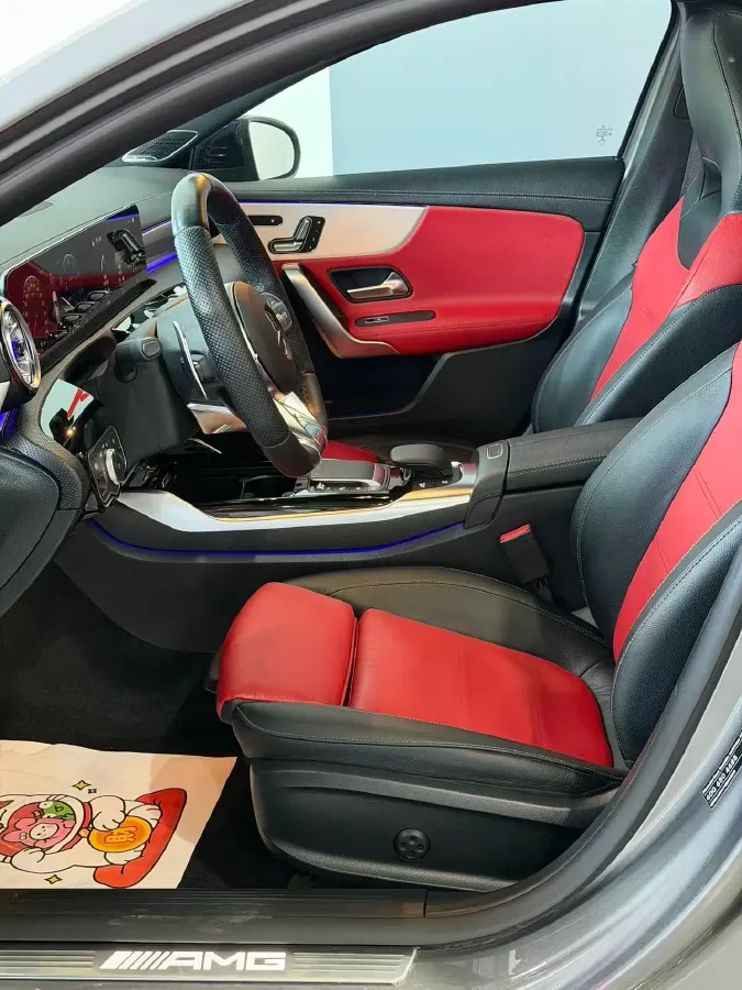2020 Mercedes-Benz A AMG 2.0T 306HP L4 7DCT,autocango,china used car exporter,china ev exporter,chinese used car exporter,chinese used ev exporter