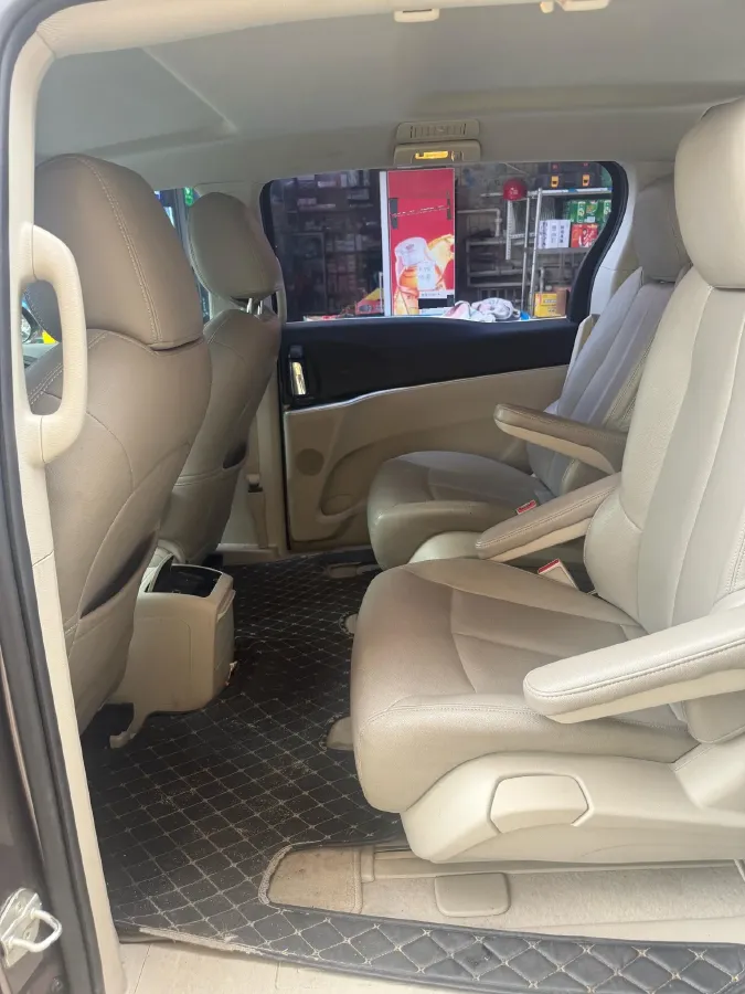 2023 Buick GL8 2.0T 237HP L4 9AT,autocango,china used car exporter,china ev exporter,chinese used car exporter,chinese used ev exporter