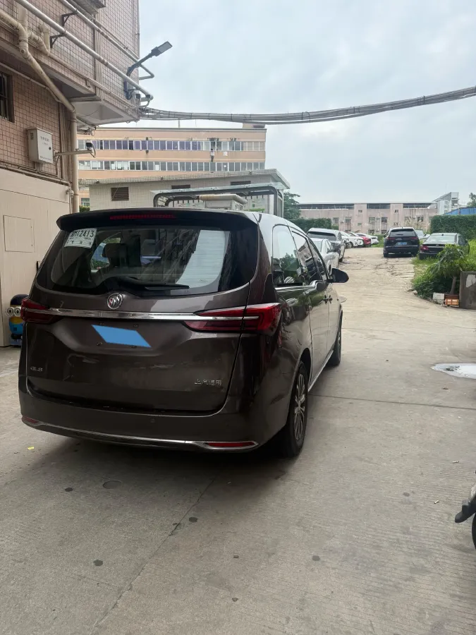 2023 Buick GL8 2.0T 237HP L4 9AT,autocango,china used car exporter,china ev exporter,chinese used car exporter,chinese used ev exporter
