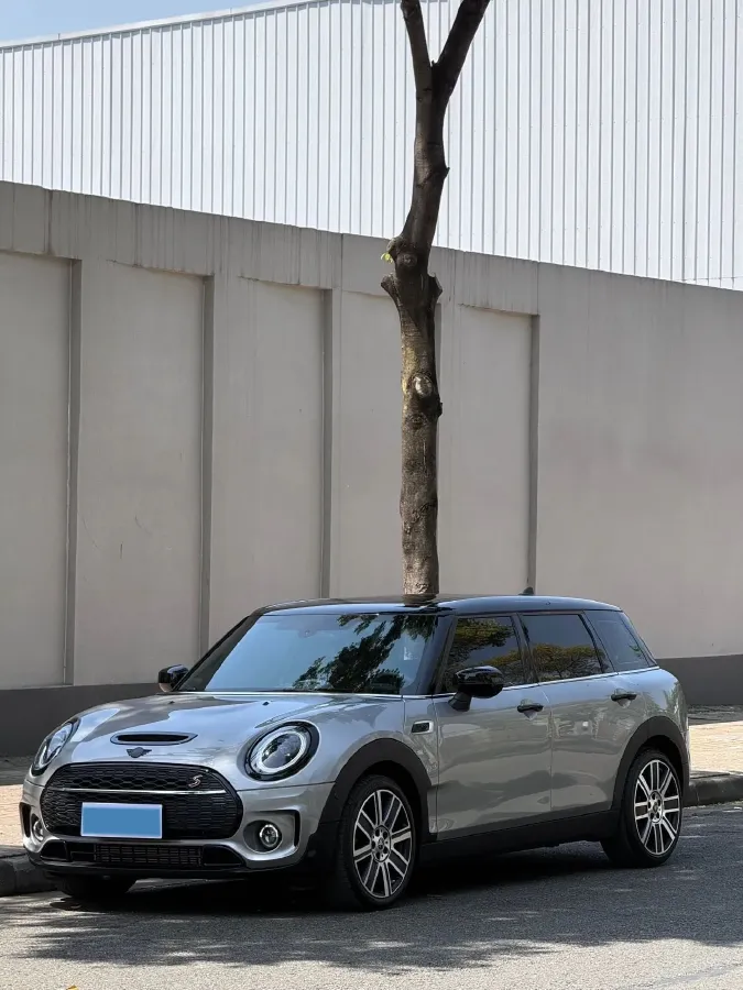 2023 MINI CLUBMAN 2.0T 178HP L4 7DCT,autocango,china used car exporter,china ev exporter,chinese used car exporter,chinese used ev exporter