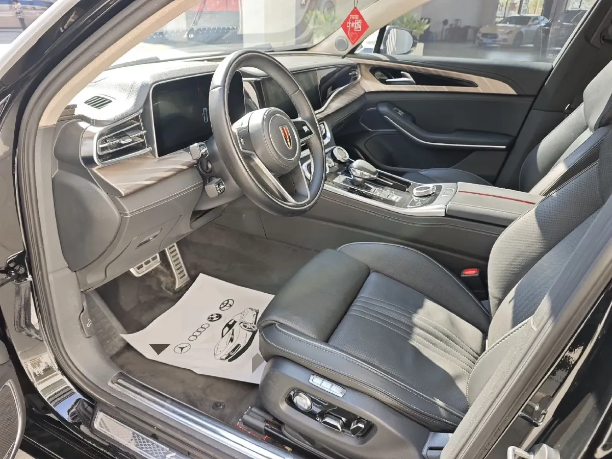 2020 HongQi H9 2.0T 252HP L4 7DCT,autocango,china used car exporter,china ev exporter,chinese used car exporter,chinese used ev exporter