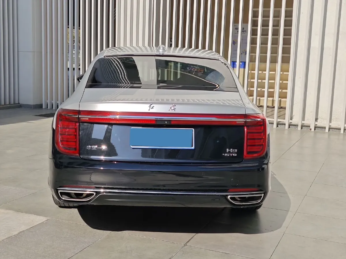 2020 HongQi H9 2.0T 252HP L4 7DCT,autocango,china used car exporter,china ev exporter,chinese used car exporter,chinese used ev exporter