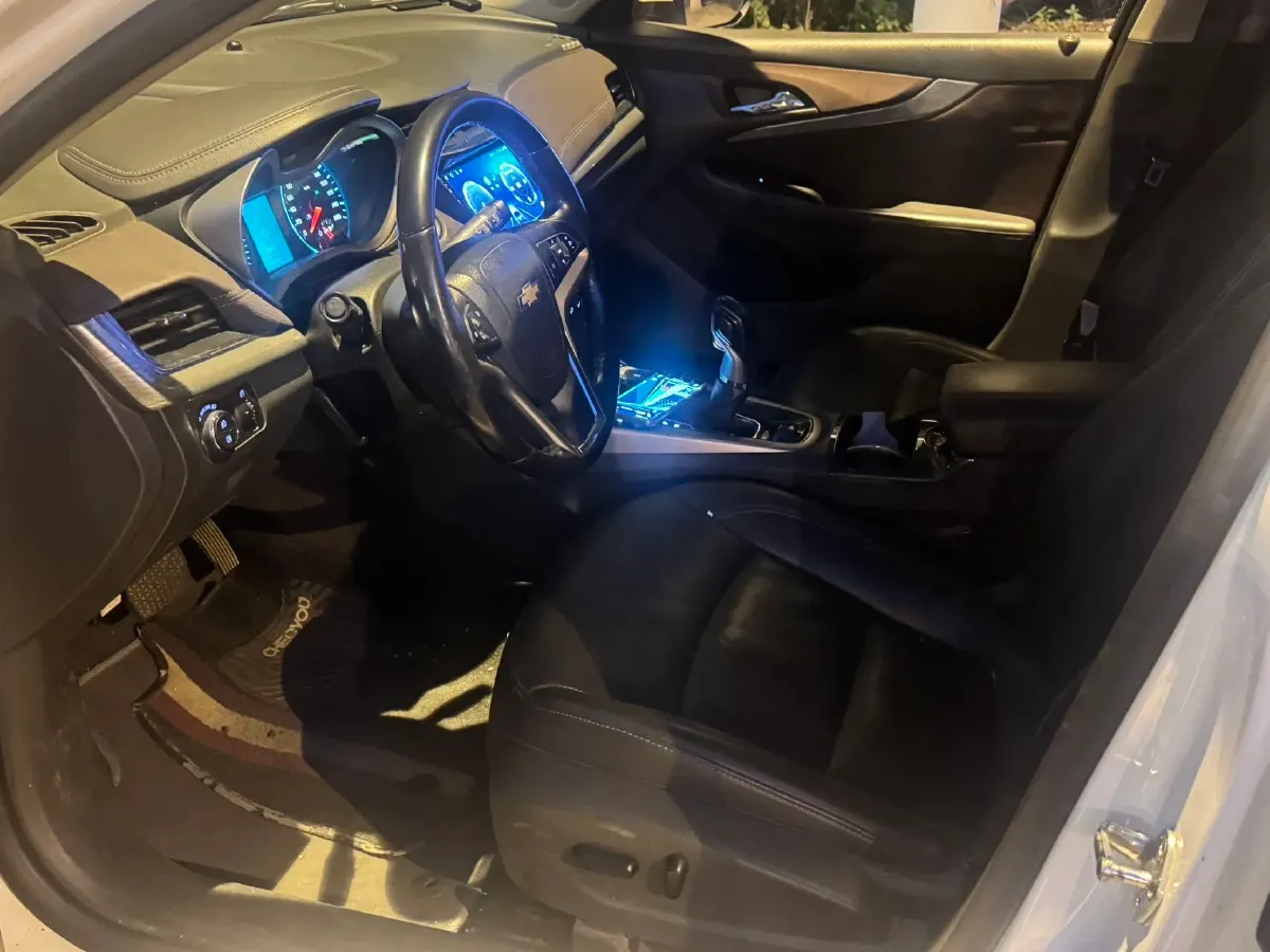 2018 Chevrolet Malibu 1.5T 170HP L4 6AT,autocango,china used car exporter,china ev exporter,chinese used car exporter,chinese used ev exporter