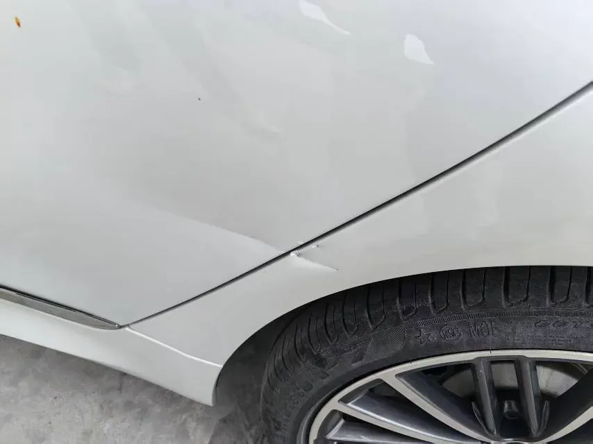 2020 BMW 5 Series 2.0T 252HP L4 8AT,autocango,china used car exporter,china ev exporter,chinese used car exporter,chinese used ev exporter