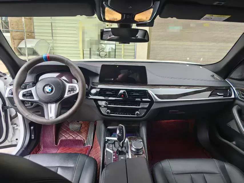 2020 BMW 5 Series 2.0T 252HP L4 8AT,autocango,china used car exporter,china ev exporter,chinese used car exporter,chinese used ev exporter