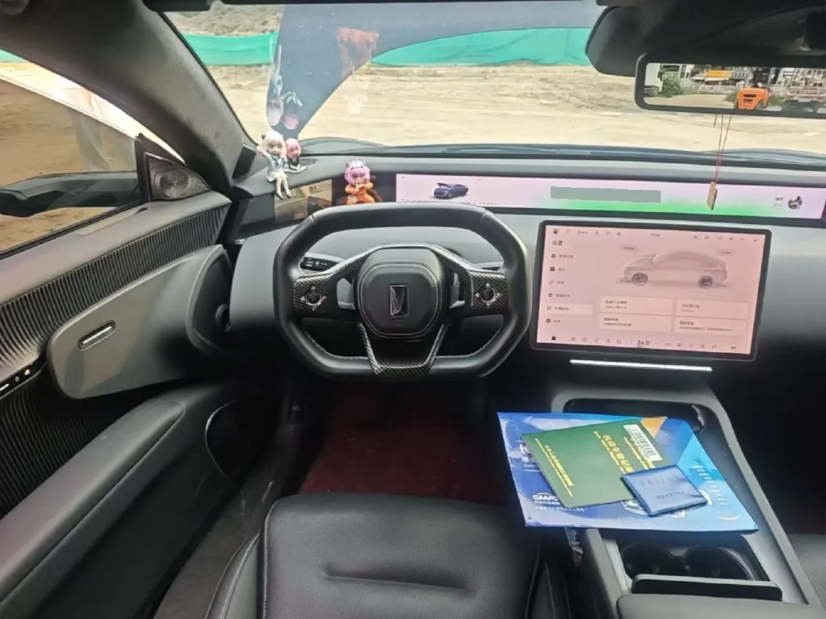 2025 Avatr 12 1.5T 156HP L4 REEV 39.05KWH,autocango,china used car exporter,china ev exporter,chinese used car exporter,chinese used ev exporter
