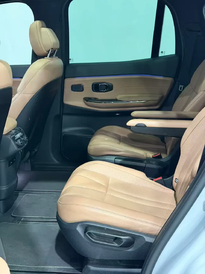 2020 NIO ES8 BEV 70KWH,autocango,china used car exporter,china ev exporter,chinese used car exporter,chinese used ev exporter