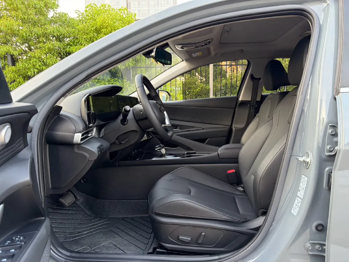 2022 Hyundai Elantra 1.5L 115HP L4 CVT,autocango,china used car exporter,china ev exporter,chinese used car exporter,chinese used ev exporter