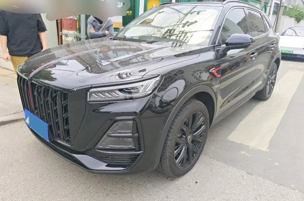 2025 HongQi HS5 2.0T 252HP L4 8AT,autocango,china used car exporter,china ev exporter,chinese used car exporter,chinese used ev exporter