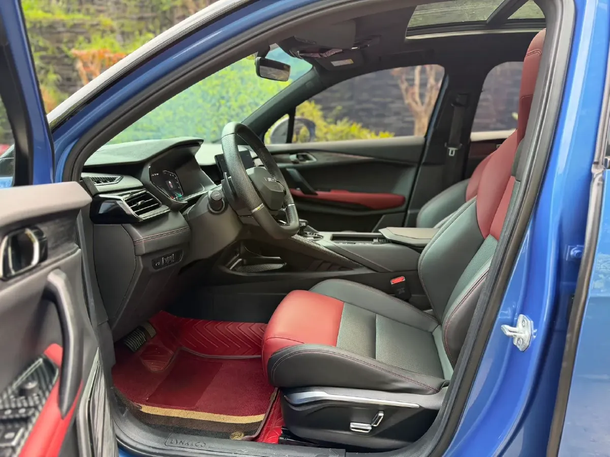 2020 LYNK&CO 06 1.5T 177HP L3 7DCT,autocango,china used car exporter,china ev exporter,chinese used car exporter,chinese used ev exporter
