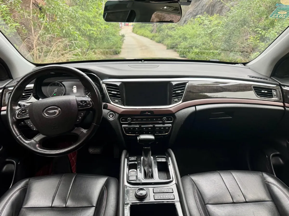 2017 GAC Trumpchi GS8 2.0T 201HP L4 6AT,autocango,china used car exporter,china ev exporter,chinese used car exporter,chinese used ev exporter