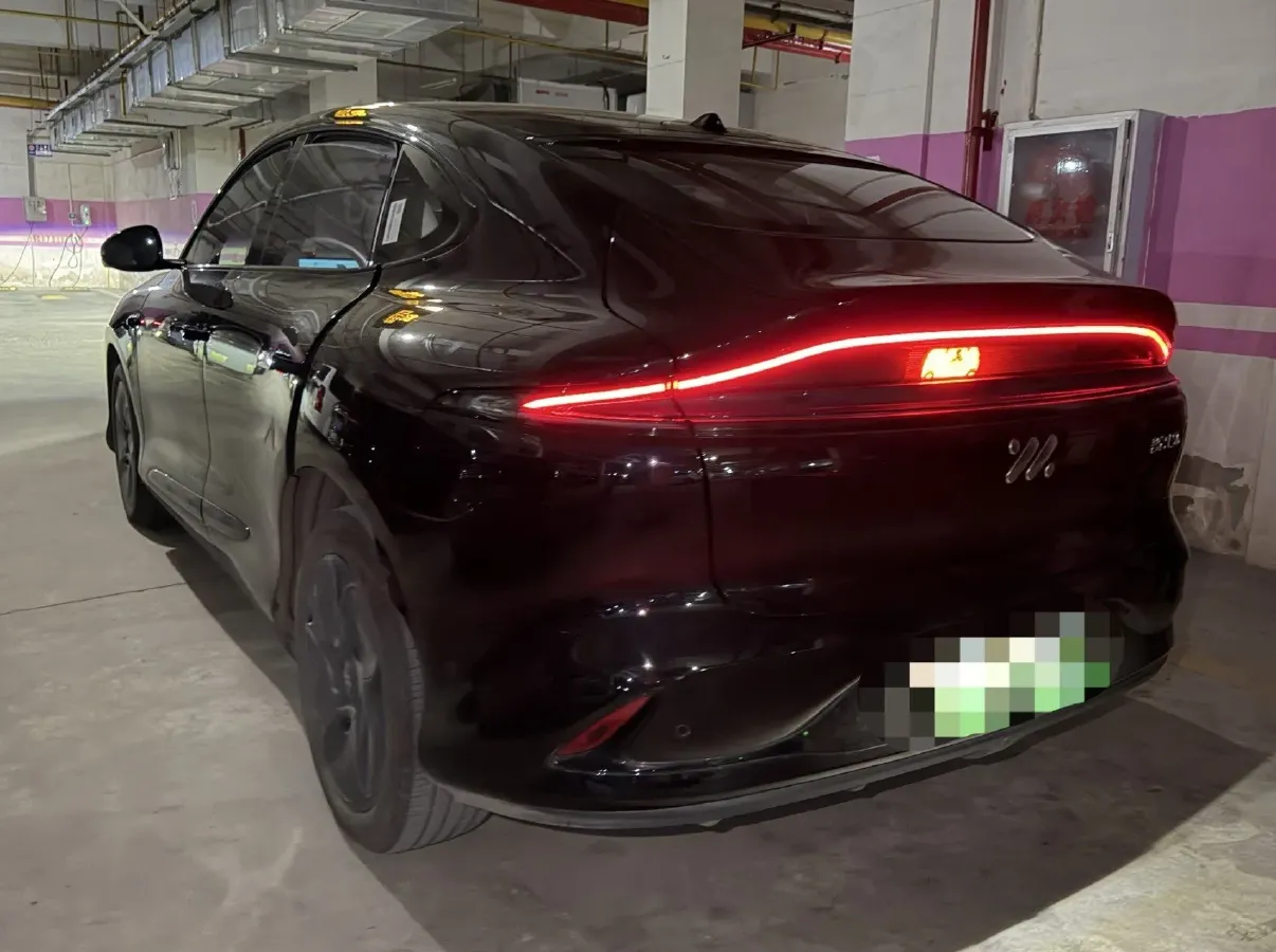 2025 IM LS6 BEV 75KWH,autocango,china used car exporter,china ev exporter,chinese used car exporter,chinese used ev exporter