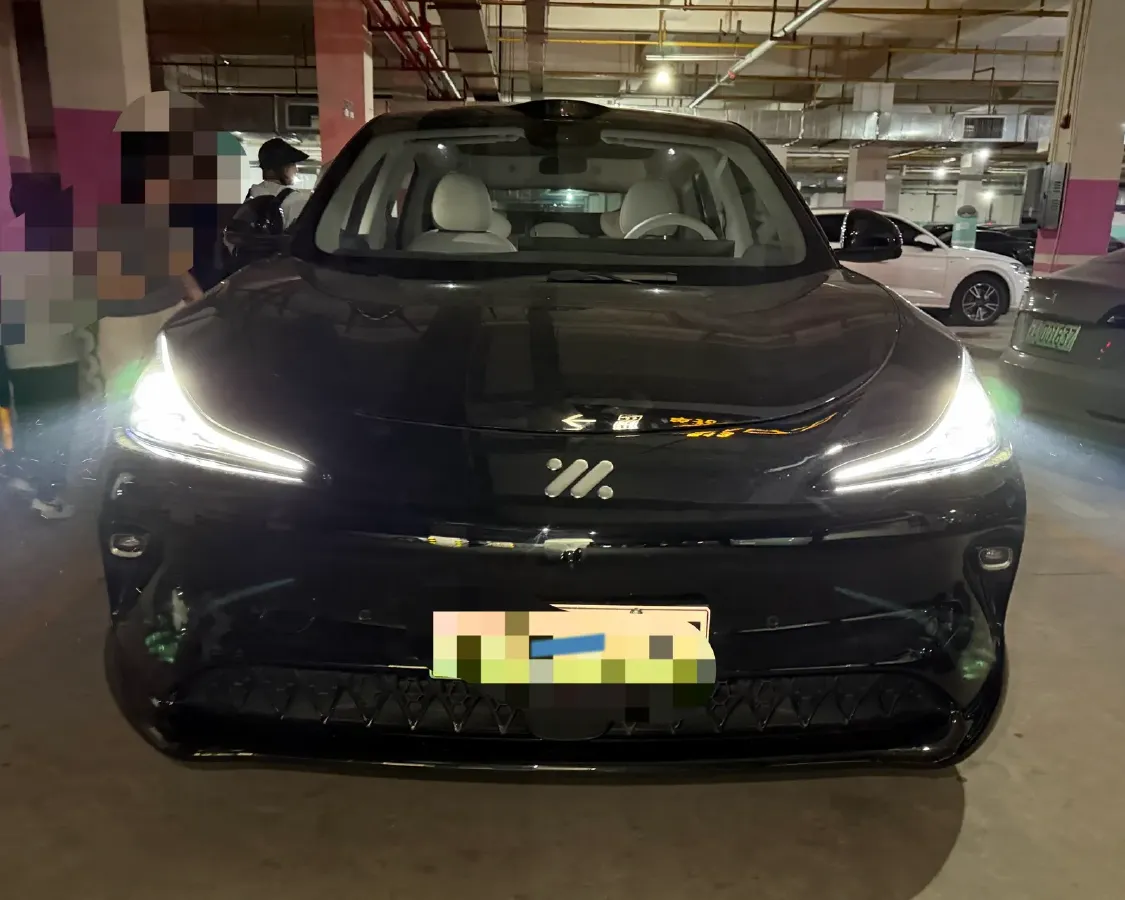 2025 IM LS6 BEV 75KWH,autocango,china used car exporter,china ev exporter,chinese used car exporter,chinese used ev exporter