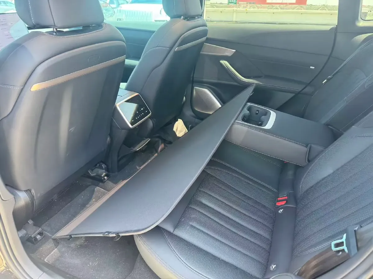 2024 ONVO L60 BEV 60KWH,autocango,china used car exporter,china ev exporter,chinese used car exporter,chinese used ev exporter