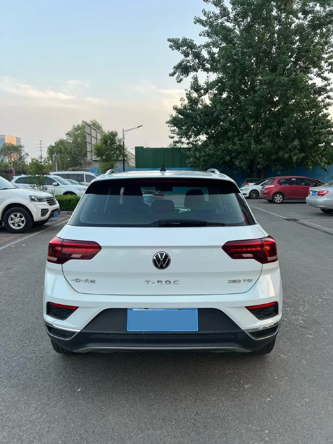 2020 Volkswagen T-Roc 1.4T 150HP L4 7DCT,autocango,china used car exporter,china ev exporter,chinese used car exporter,chinese used ev exporter